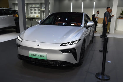 دونغفنغ eπ007-Hybrid REEV