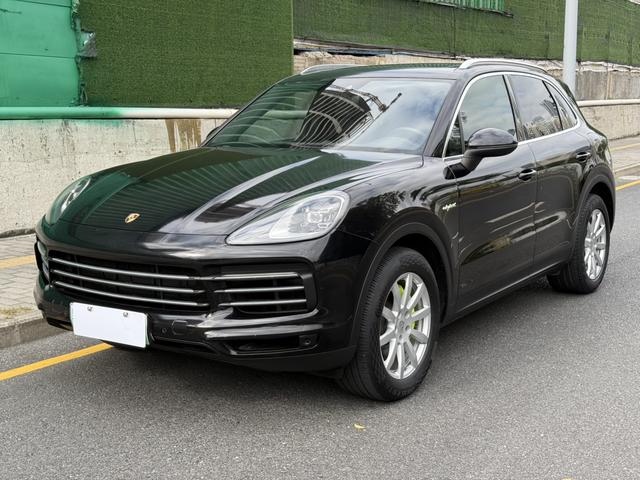 Certificated Pre-Owned Porsche Cayenne E-Hybrid 2019 Cayenne E-Hybrid 2.0T -u21562855