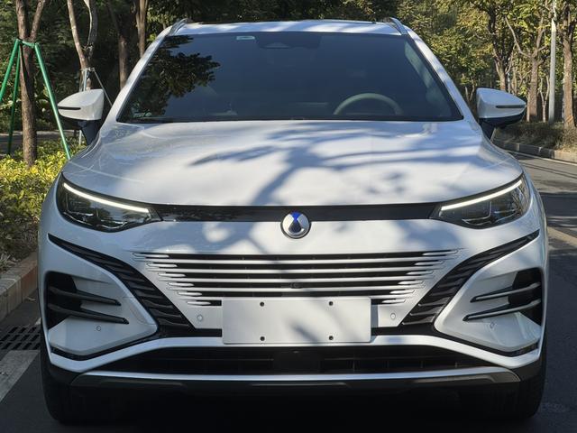 Certificated Pre-Owned Denza N8 DM 2023 4WD Super Hybrid Flagship 7-Seater Edition -u22100973