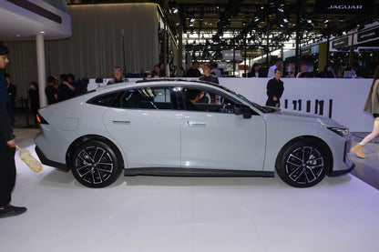 تشانجان تشانجان UNI-V Zhidian iDD -Hybrid PHEV