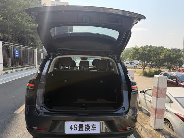 Certificated Pre-Owned Leapmotor C10 2024 Extended-Range 210 Lidar Edition -u21901266