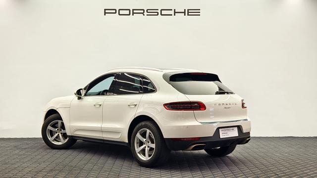 Certificated Pre-Owned 2017 Porsche Macan 2.0T - u22685061