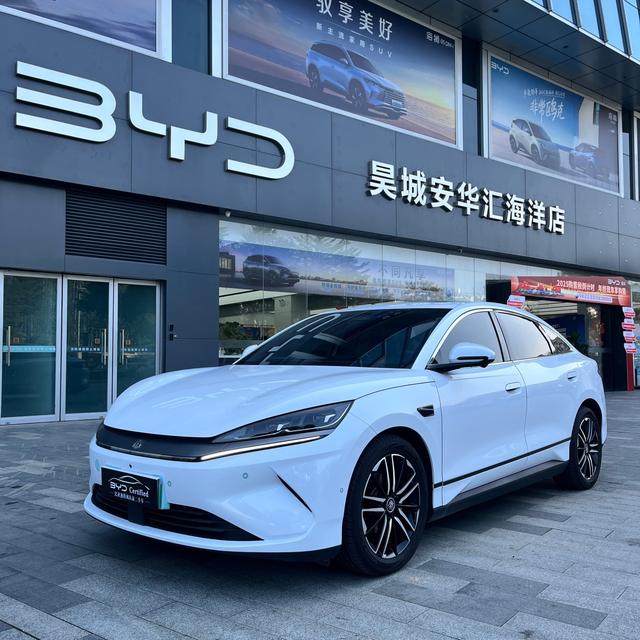 Certificated Pre-Owned BYD Qin L EV 2025 545KM Excellence Edition -u22196677