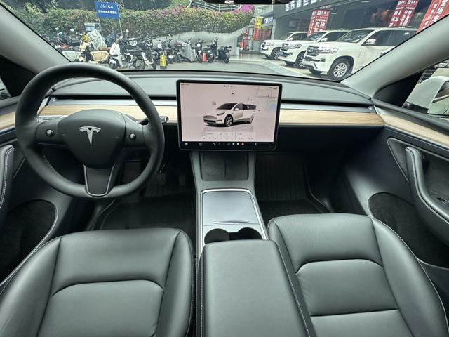 Pre-Owned Tesla Model Y 2022 Facelift Rear-Wheel Drive Version