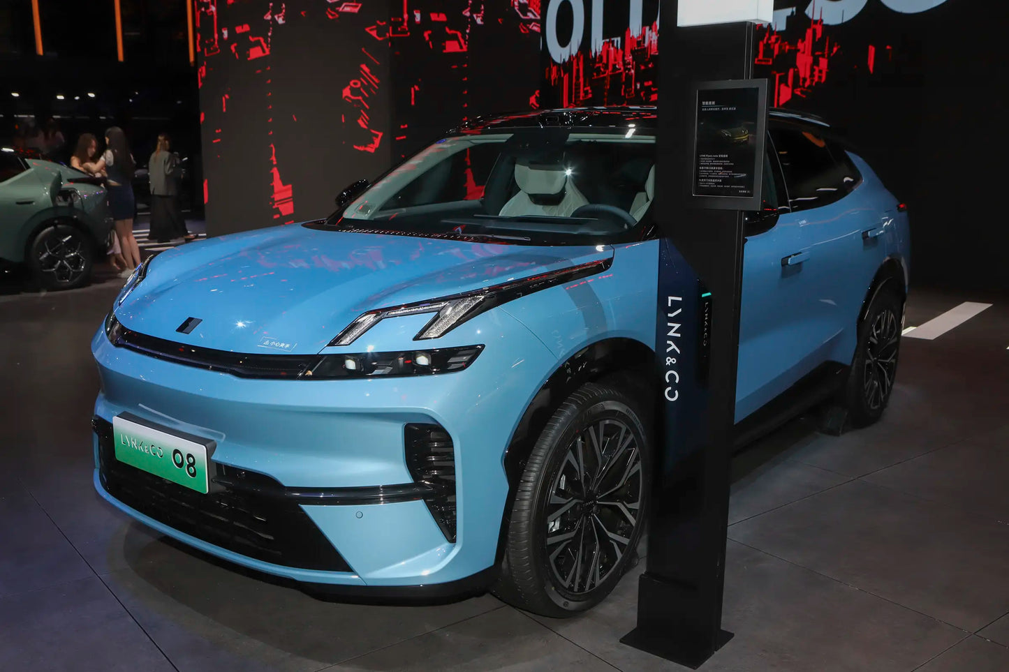 Lynk &amp; Co Lynk &amp; Co 08 EM-P -Hybrid PHEV
