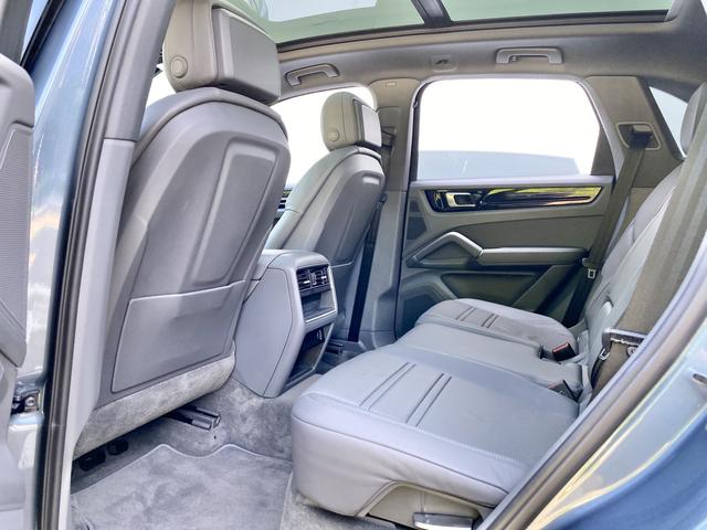 Certificated Pre-Owned 2018 Porsche Cayenne 3.0T - u22343062