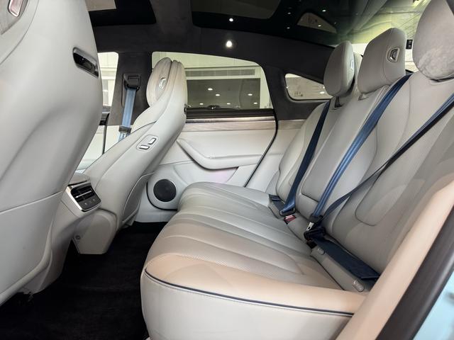 Certificated Pre-Owned Zhijie S7 2025 Ultra Four-wheel Drive Long-range Version -u22568225