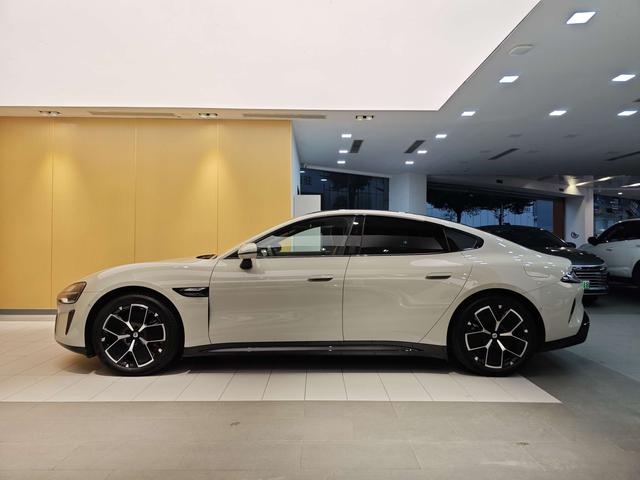 Pre-Owned Xiaomi SU7 2024 Rear-Wheel Drive Standard Long-Range Version