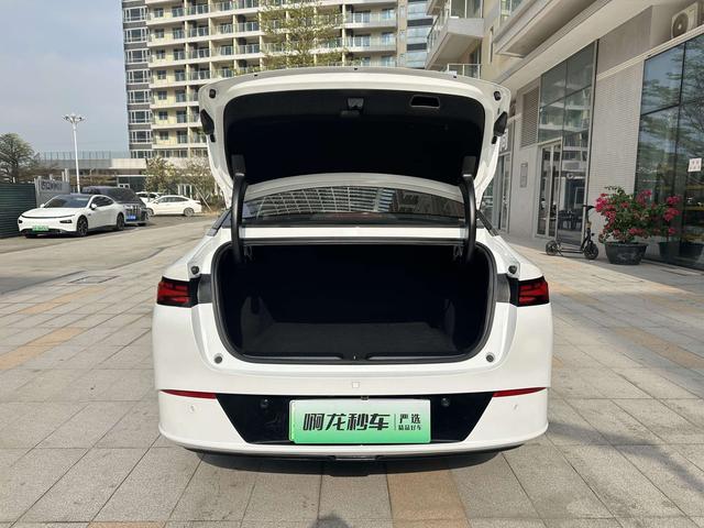 Certificated Pre-Owned XPENG P5 2024 500 Plus-u22023569