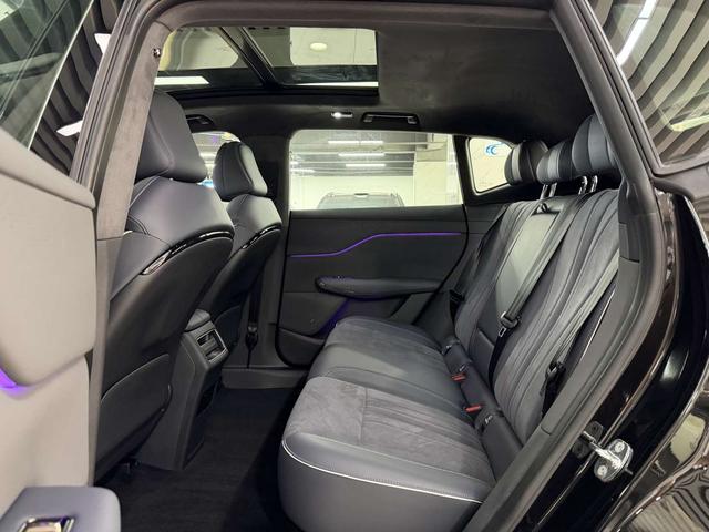 Pre-Owned VOYAH Zhiyin 2024 4WD Global Version