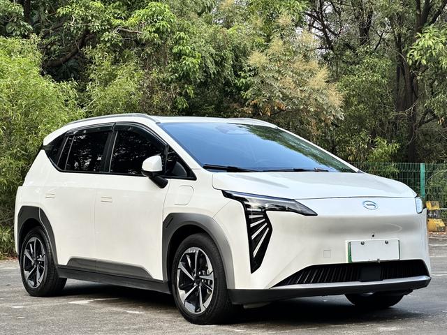 Pre-Owned AION Y 2023 Plus 510 Smart Leading Edition