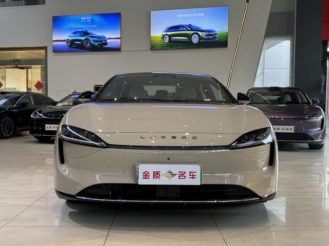 Certificated Pre-Owned Zhijie S7 2024 Pro Rear-Wheel Drive Long-Range Version -u22129797