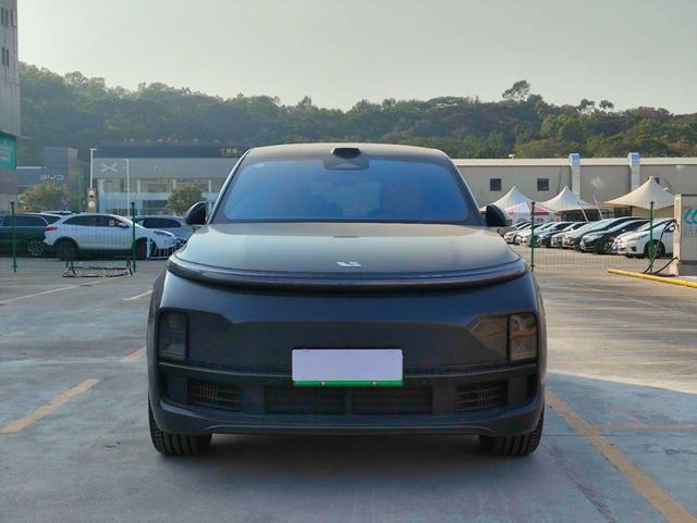 Certificated Pre-Owned Li Auto L8 2025 Ultra Smart Upgrade Version -u22433681