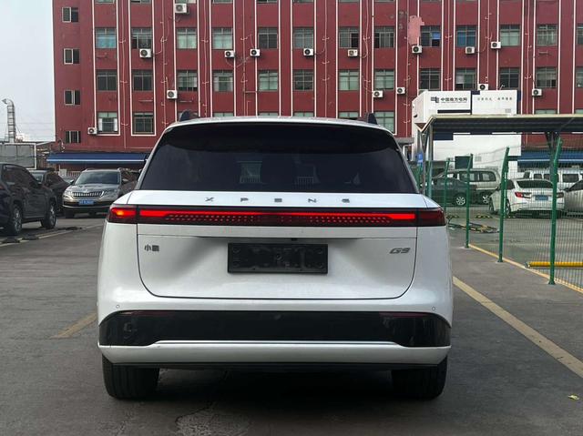 Certificated Pre-Owned XPENG G9 2022 702 Max-u22118426