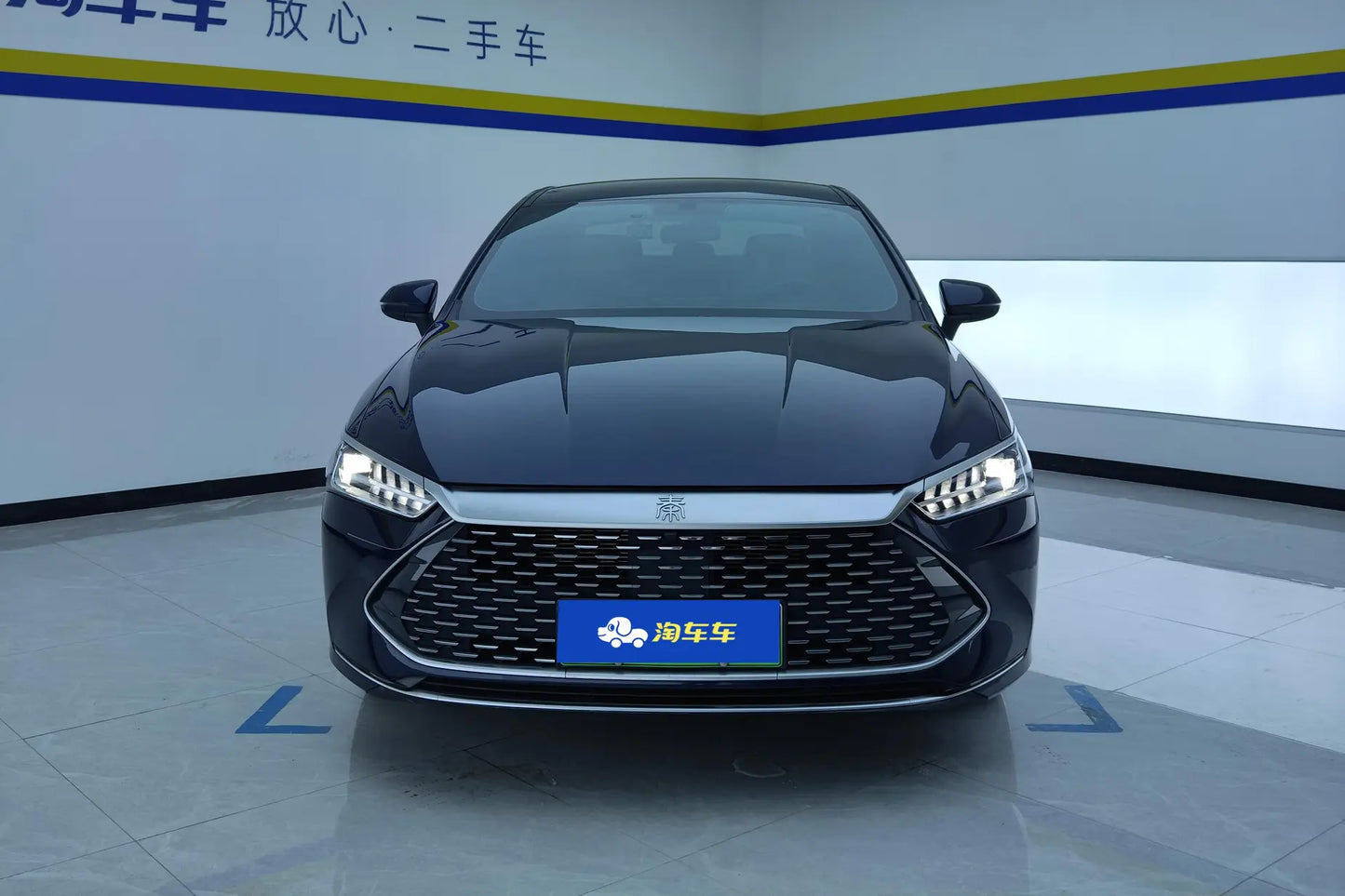 Certificated Pre-Owned BYD Qin PLUS DM 2024 Honor Edition DM-i 55KM Leading Model -u22068229