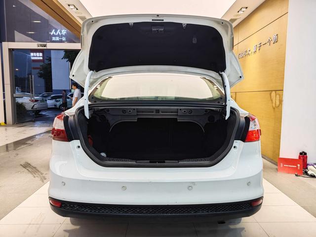 Certificated Pre-Owned Ford Focus 2012 Sedan 1.6L Automatic Comfort Edition - u21920723