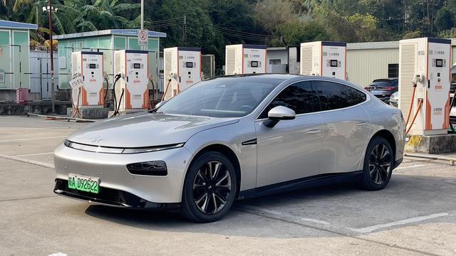 Certificated Pre-Owned XPENG P7 2020 670N-u22107671