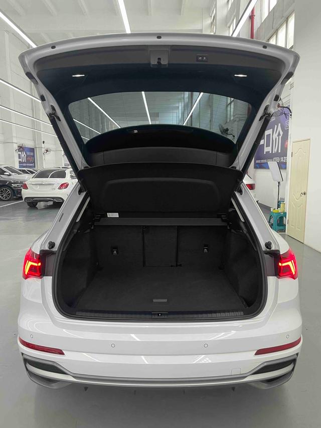 Certificated Pre-Owned Audi Q3 2022 35 TFSI Fashion Dynamic Version - u22753084