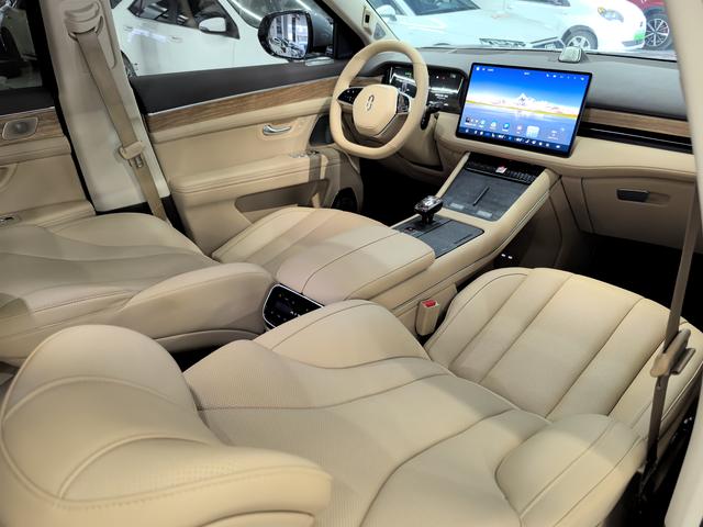 Pre-Owned Wenjie M7 2024 Plus 5-Seat Rear-Drive Edition