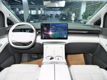 Certificated Pre-Owned XPENG X9 2025 All-Electric 650 Long-Range Maxu21717519