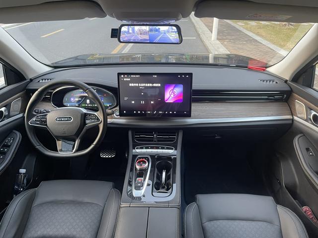 Certificated Pre-Owned Skyworth HT-i 2024 Honor Edition -u22657414