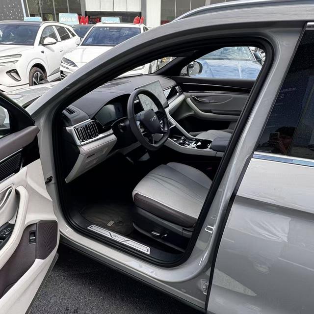 Pre-Owned SongPLUS EV 2025 Intelligent Driving Version 605KM Flagship Model