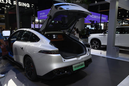 دونغفنغ eπ007-Hybrid REEV