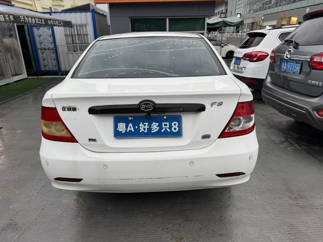 Certificated Pre-Owned BYD F3 2013 1.5L Manual Luxury Edition - u20918375
