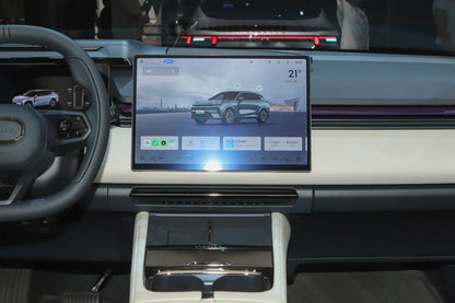 Lynk &amp; Co Lynk &amp; Co 08 EM-P -Hybrid PHEV