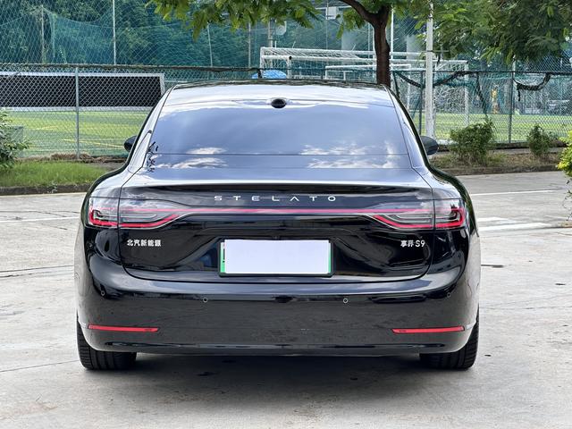 Pre-Owned Huawei Stelato(Xiangjie) S9 2024 Pure Electric Four-Wheel Drive Ultra