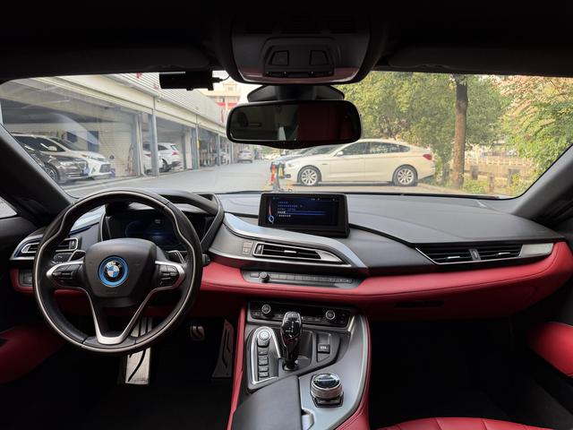 Certificated Pre-Owned BMW i8 2014 Standard Model -u21928793