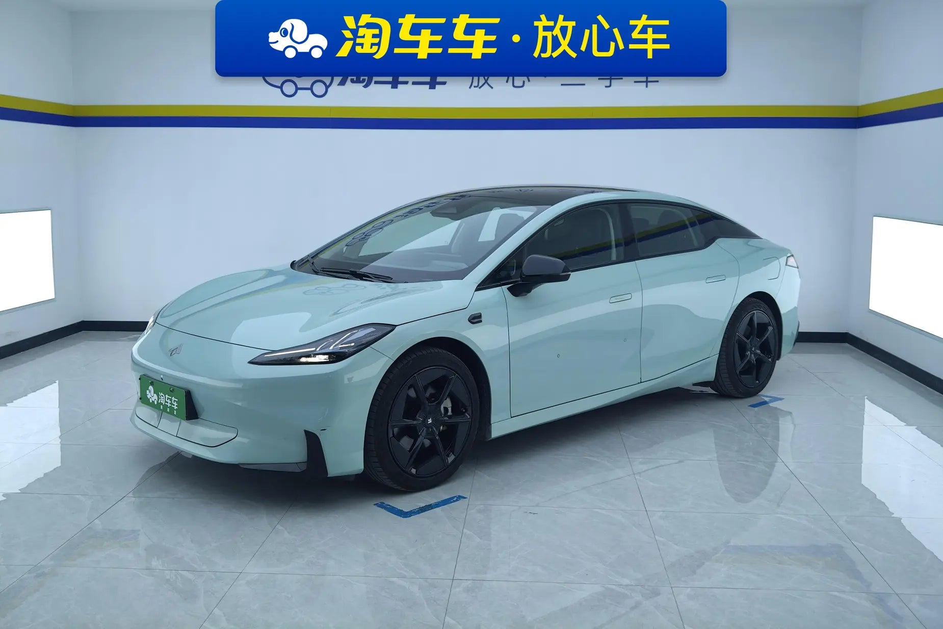 Certificated Pre-Owned AION Hyper GT 2023 560 Rear-Wheel Drive Seven-Wing Edition Ternary Lithium -u20684783