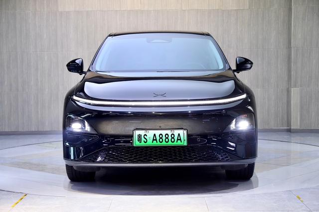 Certificated Pre-Owned XPENG G6 2025 625 Long Range Max Flagship Edition-u21881392