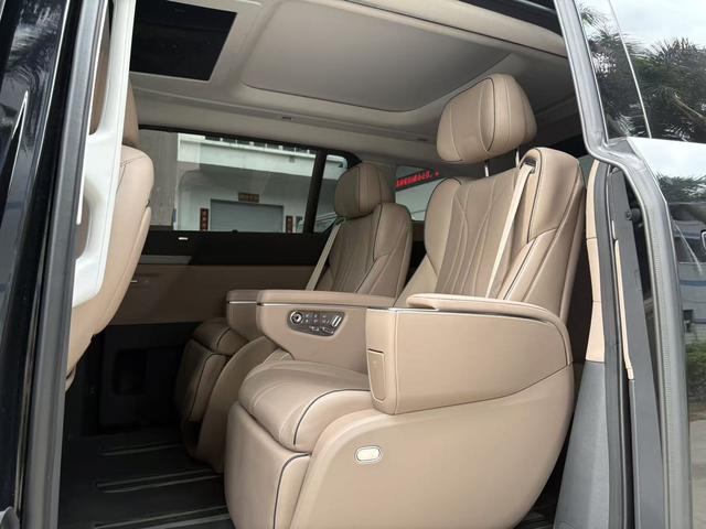 Certificated Pre-Owned XPENG X9 2025 EV 740 Longest Range Maxu22265692