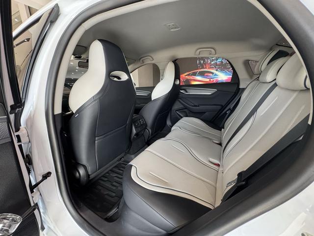 Certificated Pre-Owned BYD Destroyer 05 2024 Glory Edition DM-i 55KM Luxury Version -u18887655