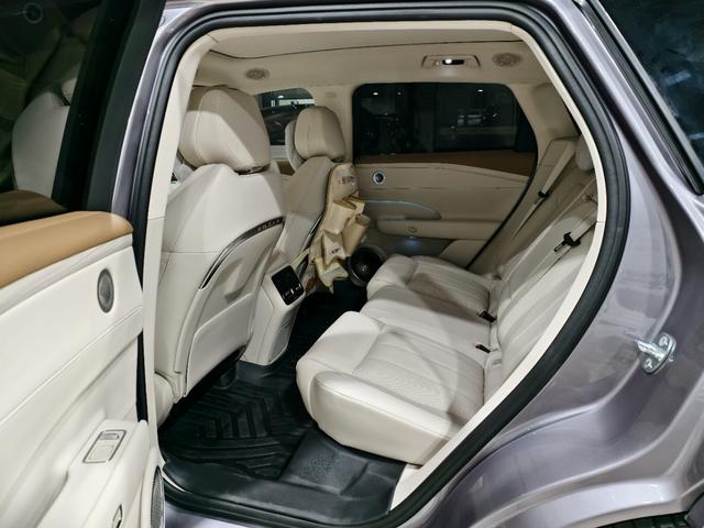 Certificated Pre-Owned VOYAH FREE 2025 FREE+ Four-wheel Drive Qiankun Edition -u21371205