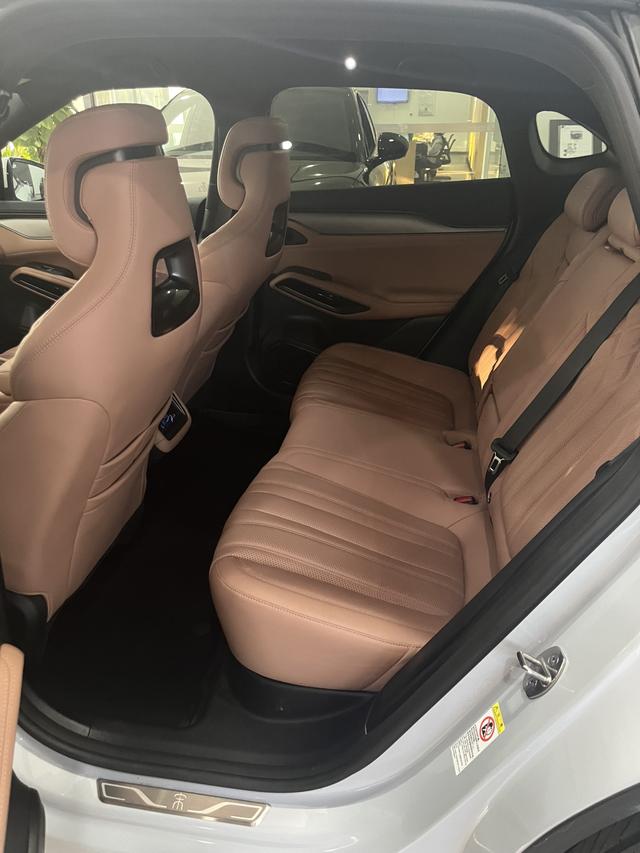 Certificated Pre-Owned BYD Song L EV 2025 Intelligent Driving Version 662KM Lidar Excellence Model -u22426487