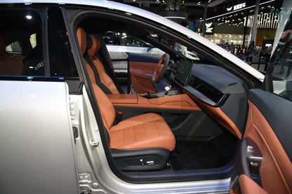 دونغفنغ eπ007-Hybrid REEV