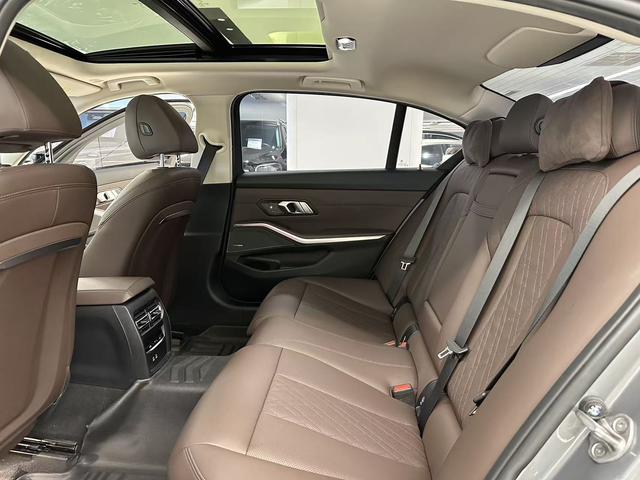 Certificated Pre-Owned BMW 3 Series 2023 325i M Sport Night Edition Package - u22337510