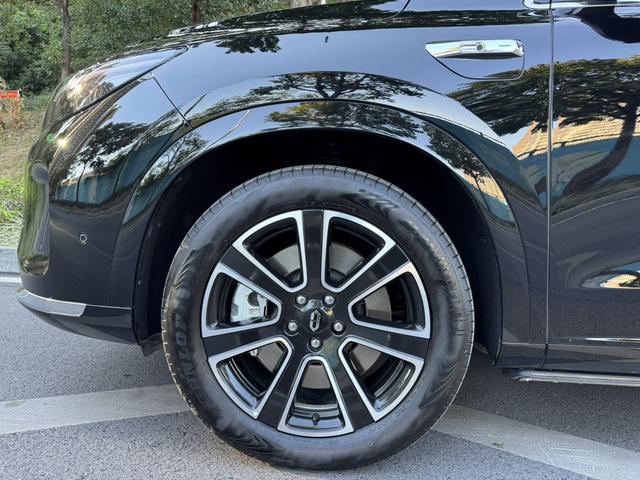 Pre - Owned AITO M7 2024 Pro Six - Seat Four - Wheel Drive Intelligent Driving Edition