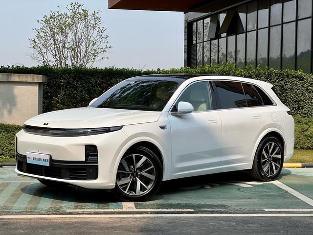 Certificated Pre-Owned Li Auto L7 2023 Pro Edition -u19590695