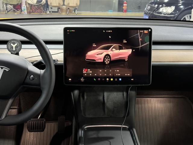 Pre-Owned Tesla Model Y 2022 Rear-Wheel Drive Version