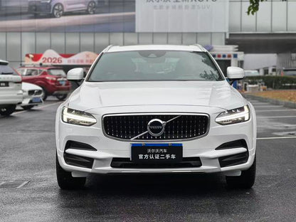 Certificated Pre-Owned Volvo V90 2019 Cross Country T5 AWD Inscription Plus National VI - u22621268