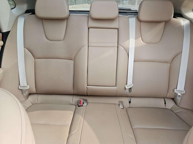 Certificated Pre-Owned Wenjie M5 2023 Extended-Range Rear-Wheel Drive Intelligent Driving Version -u22509517