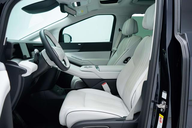 Certificated Pre-Owned XPENG X9 2024 702 Ultra Long Range Prou22248937