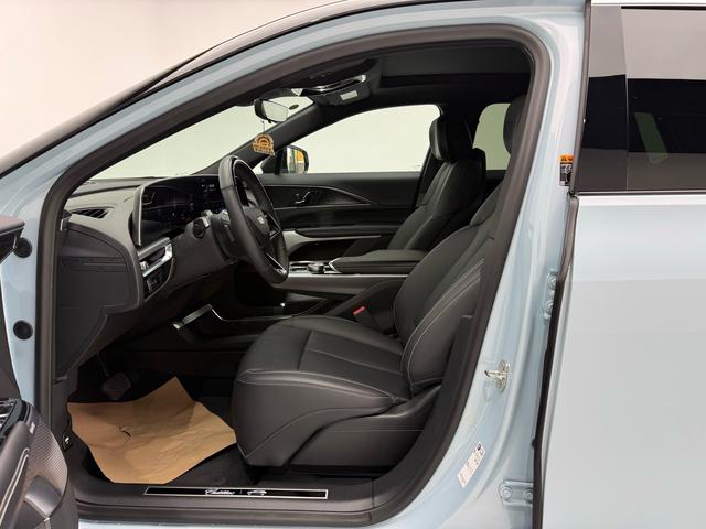 Certificated Pre-Owned Cadillac Lyriq 2022 Rear-Wheel Drive Long-Range Luxury Edition -u22723731