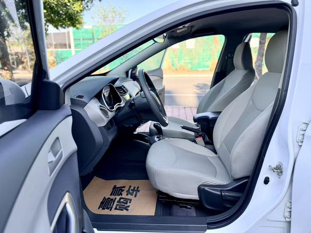 Certificated Pre-Owned SAIC-GM Chevrolet Sail 2015 Sail 3 1.3L AMT Ideal Version - u22102511