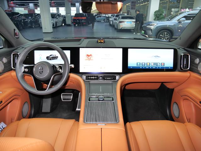 Certificated Pre-Owned Wenjie M9 2024 Extended-Range Ultra Six-Seater Version -u22652127