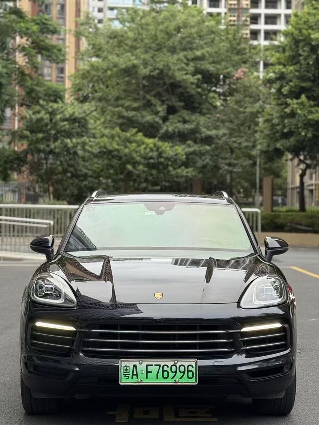 Certificated Pre-Owned Porsche Cayenne E-Hybrid 2019 Cayenne E-Hybrid 2.0T -u21309118