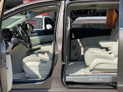 Certificated Pre-Owned SAIC-GM Buick GL8 2021 Land Business Cabin 652T Luxury Version - u22340760